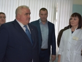 В районы области начали приезжать молодые врачи